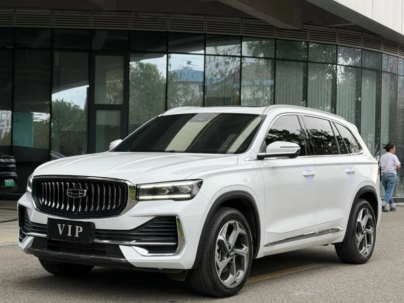 Geely Monjaro 2024 2.0TD Versión en la nube de tracción en dos ruedas automática de alta potencia exterior foto 1 Geely Monjaro 2024 2.0TD Versión en la nube de tracción en dos ruedas automática de alta potencia exterior foto 1