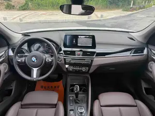 BMW X1 2020 sDrive25Li Líder exterior foto 8 BMW X1 2020 sDrive25Li Líder exterior foto 8