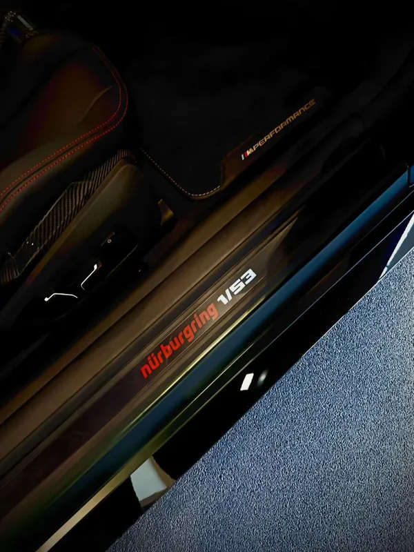 BMW M4 2025 M4 Coupé Édition limitée de la coopération officielle du Nürburgring intérieur photo 11 BMW M4 2025 M4 Coupé Édition limitée de la coopération officielle du Nürburgring intérieur photo 11