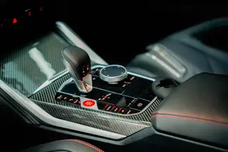 BMW M4 2025 M4 Coupé Édition limitée de la coopération officielle du Nürburgring intérieur photo 19 BMW M4 2025 M4 Coupé Édition limitée de la coopération officielle du Nürburgring intérieur photo 19
