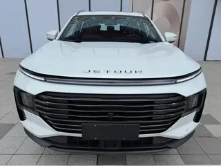 Jetour X70 PLUS 2025 1.5T 7DCT Flagship Edition 5 seat exterior photo 2 Jetour X70 PLUS 2025 1.5T 7DCT Flagship Edition 5 seat exterior photo 2