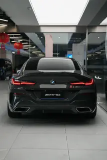 BMW 8 Series 2022 840i Coupé à quatre portes M Ensemble de sport extérieur photo 2