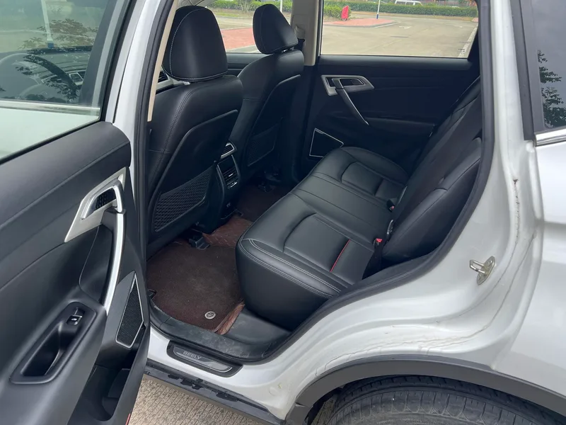 Geely Boyue 2020 1.8TD DCT Два привода 4G Связанная версия экстерьер фото 6