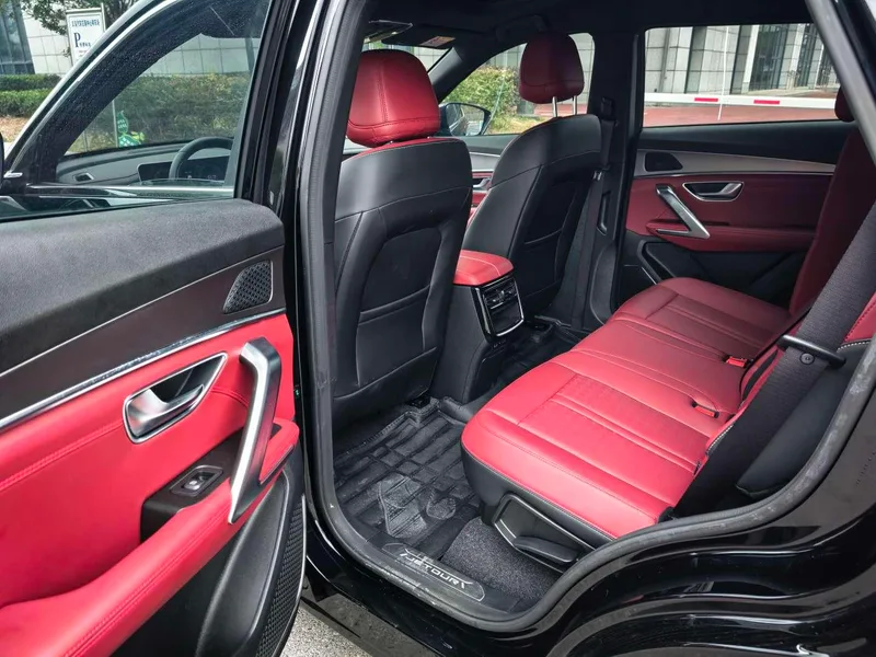 Jetour X70 PLUS 2024 Edición campeona 1.5T DCT Campeón PRO 7 Asiento interior foto 12 Jetour X70 PLUS 2024 Edición campeona 1.5T DCT Campeón PRO 7 Asiento interior foto 12