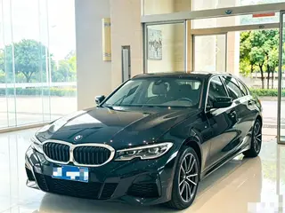 BMW 3 Series 2022 325Li M Conjunto deportivo
