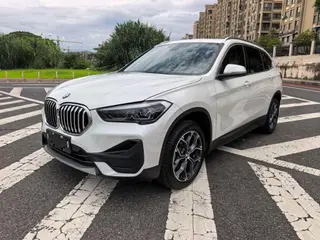 BMW X1 2022 sDrive25Li Leader