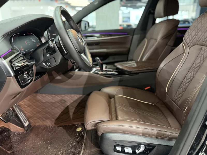 BMW 6 Series GT 2022 630i M Спортивный большой путешественник версия экстерьер фото 4