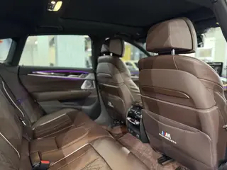 BMW 6 Series GT 2022 630i M Спортивный большой путешественник версия интерьер фото 15
