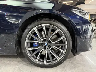 BMW 6 Series GT 2022 630i M Спортивный большой путешественник версия интерьер фото 16