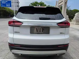 Geely Boyue 2020 1.8TD DCT Zhilian PRO interior foto 8 Geely Boyue 2020 1.8TD DCT Zhilian PRO interior foto 8
