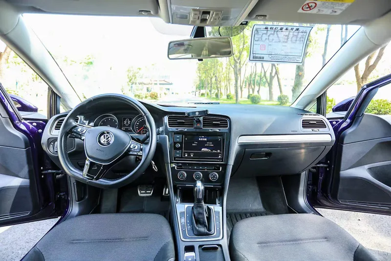 Volkswagen Golf 2019 280TSI DSG Comfortable China V interior photo 8