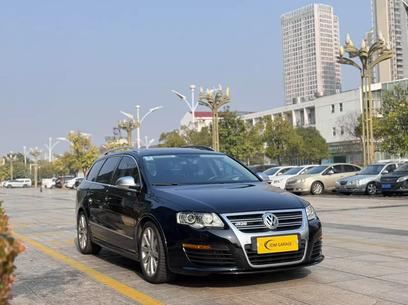 Volkswagen Passat 2008 R36 Travel version exterior photo 2 Volkswagen Passat 2008 R36 Travel version exterior photo 2