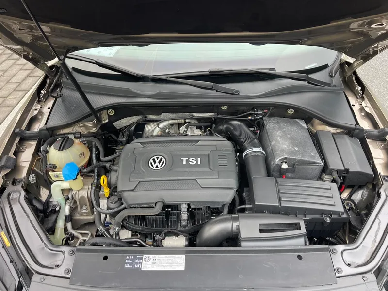 Volkswagen Passat 2017 330TSI DSG Honor Edition interior photo 18 Volkswagen Passat 2017 330TSI DSG Honor Edition interior photo 18