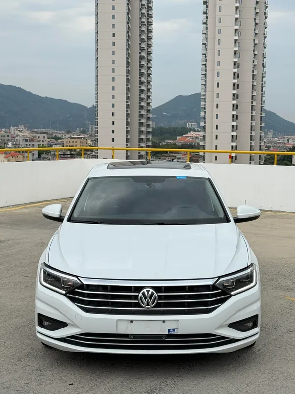 Volkswagen Sagitar 2021 280TSI DSG Comfortable Smart Union Edition exterior photo 2 Volkswagen Sagitar 2021 280TSI DSG Comfortable Smart Union Edition exterior photo 2