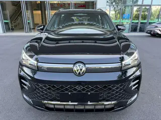 Volkswagen Tiguan L 2024 Pro 380TSI Tracción a las cuatro ruedas R-Line Edición Zhizun exterior foto 2 Volkswagen Tiguan L 2024 Pro 380TSI Tracción a las cuatro ruedas R-Line Edición Zhizun exterior foto 2