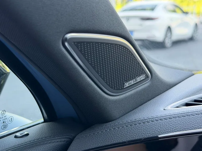 Volkswagen Tiguan L 2024 Pro 380TSI Tracción a las cuatro ruedas R-Line Edición Zhizun interior foto 8 Volkswagen Tiguan L 2024 Pro 380TSI Tracción a las cuatro ruedas R-Line Edición Zhizun interior foto 8