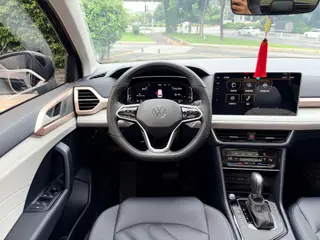 Volkswagen Tharu 2023 300TSI Two-wheel drive full moon version interior photo 7 Volkswagen Tharu 2023 300TSI Two-wheel drive full moon version interior photo 7