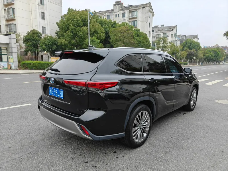 Toyota Highlander 2022 Dual Power 2.5L Four-wheel drive Premium Edition 7 seat exterior photo 5 Toyota Highlander 2022 Dual Power 2.5L Four-wheel drive Premium Edition 7 seat exterior photo 5