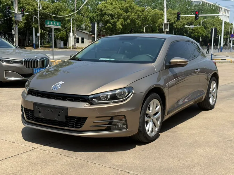 Volkswagen Scirocco 2015 1.4TSI Edición de moda exterior foto 1 Volkswagen Scirocco 2015 1.4TSI Edición de moda exterior foto 1