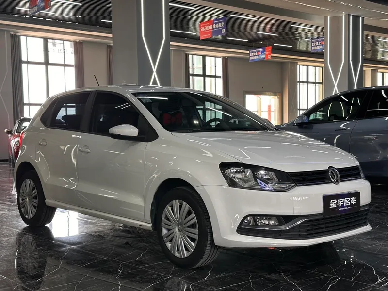 Volkswagen Polo 2016 1.6L Automatic Comfort Type exterior photo 3 Volkswagen Polo 2016 1.6L Automatic Comfort Type exterior photo 3
