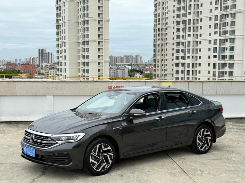 Volkswagen Sagitar 2023 300TSI DSG Premium Edition exterior photo 1 Volkswagen Sagitar 2023 300TSI DSG Premium Edition exterior photo 1