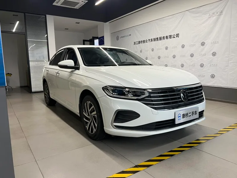 Volkswagen Lavida 2023 Restyling 1.5L Automatic Five Million Edition exterior photo 3 Volkswagen Lavida 2023 Restyling 1.5L Automatic Five Million Edition exterior photo 3