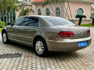 Volkswagen Phaeton 2014 3.0L Business Type interior photo 6 Volkswagen Phaeton 2014 3.0L Business Type interior photo 6