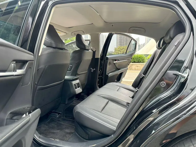 Toyota Camry 2024 Dual Power 2.0HG Premium Edition interior photo 7 Toyota Camry 2024 Dual Power 2.0HG Premium Edition interior photo 7