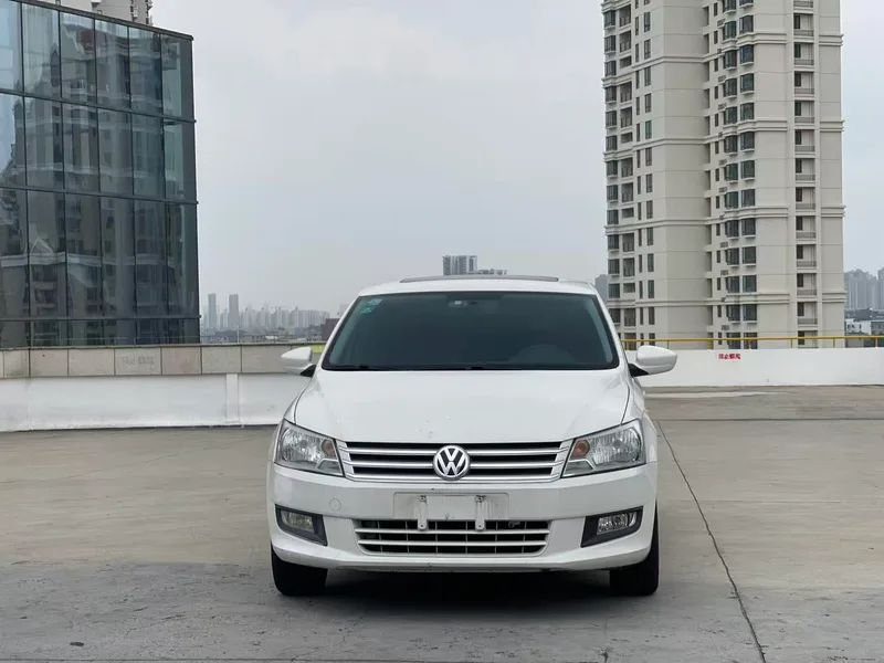 Volkswagen Santana 2016 1.6L Automatic Comfort Version exterior photo 2 Volkswagen Santana 2016 1.6L Automatic Comfort Version exterior photo 2