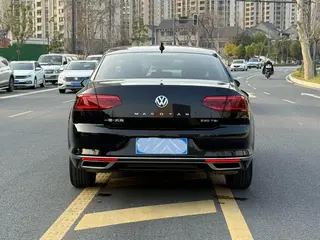 Volkswagen Magotan 2020 330TSI DSG Leading Type interior photo 8 Volkswagen Magotan 2020 330TSI DSG Leading Type interior photo 8