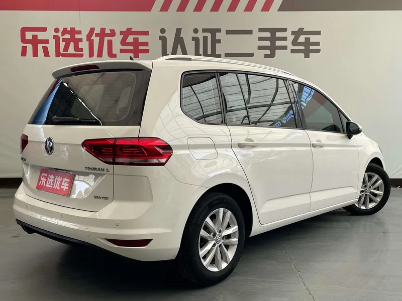 Volkswagen Touan L 2018 280TSI Automatic Comfort Version 7 seat China V exterior photo 5 Volkswagen Touan L 2018 280TSI Automatic Comfort Version 7 seat China V exterior photo 5