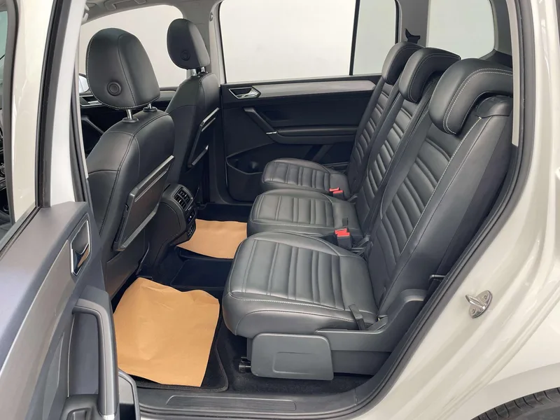 Volkswagen Touan L 2018 280TSI Automatic Comfort Version 7 seat China V exterior photo 7 Volkswagen Touan L 2018 280TSI Automatic Comfort Version 7 seat China V exterior photo 7