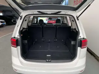 Volkswagen Touan L 2018 280TSI Automatic Comfort Version 7 seat China V interior photo 18 Volkswagen Touan L 2018 280TSI Automatic Comfort Version 7 seat China V interior photo 18