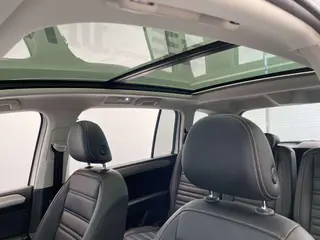 Volkswagen Touan L 2018 280TSI Automatic Comfort Version 7 seat China V interior photo 19 Volkswagen Touan L 2018 280TSI Automatic Comfort Version 7 seat China V interior photo 19