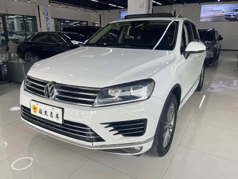 Volkswagen Touareg 2016 3.0TSI high matching type exterior photo 1 Volkswagen Touareg 2016 3.0TSI high matching type exterior photo 1