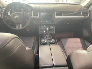 Volkswagen Touareg 2016 3.0TSI high matching type interior photo 7 Volkswagen Touareg 2016 3.0TSI high matching type interior photo 7