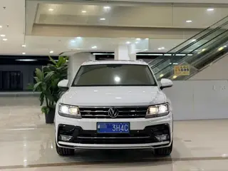 Volkswagen Tiguan L 2021 330TSI Automatic two-wheel drive R-Line Enjoy more version exterior photo 2 Volkswagen Tiguan L 2021 330TSI Automatic two-wheel drive R-Line Enjoy more version exterior photo 2