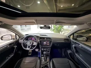 Volkswagen Tiguan L 2021 330TSI Automatic two-wheel drive R-Line Enjoy more version exterior photo 4 Volkswagen Tiguan L 2021 330TSI Automatic two-wheel drive R-Line Enjoy more version exterior photo 4