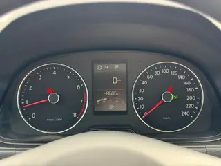 Volkswagen Gran Lavida 2014 1.6L Automatic Sports Edition interior photo 11 Volkswagen Gran Lavida 2014 1.6L Automatic Sports Edition interior photo 11