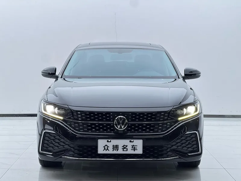 Volkswagen Passat 2023 Restyling 330TSI Star Elite Edition exterior photo 2 Volkswagen Passat 2023 Restyling 330TSI Star Elite Edition exterior photo 2