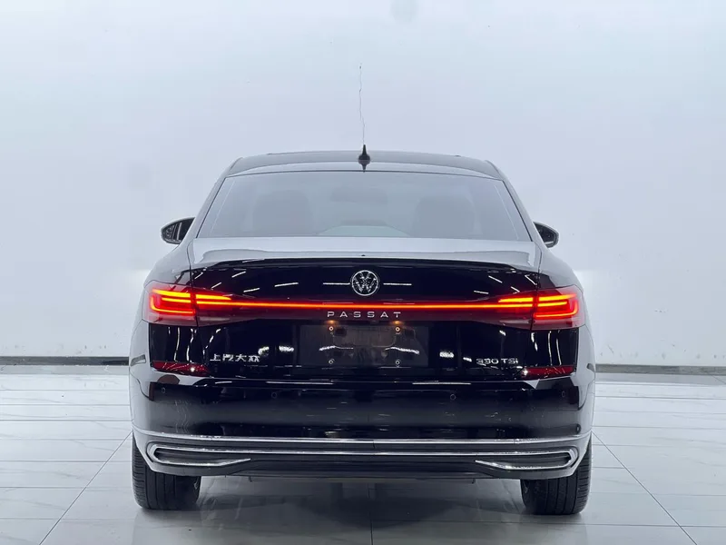 Volkswagen Passat 2023 Restyling 330TSI Star Elite Edition exterior photo 4 Volkswagen Passat 2023 Restyling 330TSI Star Elite Edition exterior photo 4
