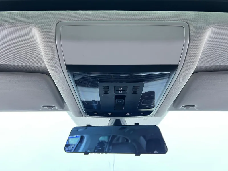 Volkswagen Passat 2023 Restyling 330TSI Star Elite Edition interior photo 18 Volkswagen Passat 2023 Restyling 330TSI Star Elite Edition interior photo 18