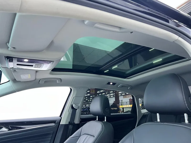 Volkswagen Passat 2023 Restyling 330TSI Star Elite Edition interior photo 19 Volkswagen Passat 2023 Restyling 330TSI Star Elite Edition interior photo 19