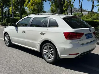 Volkswagen Gran Lavida 2015 230TSI DSG Comfort Edition exterior photo 4 Volkswagen Gran Lavida 2015 230TSI DSG Comfort Edition exterior photo 4