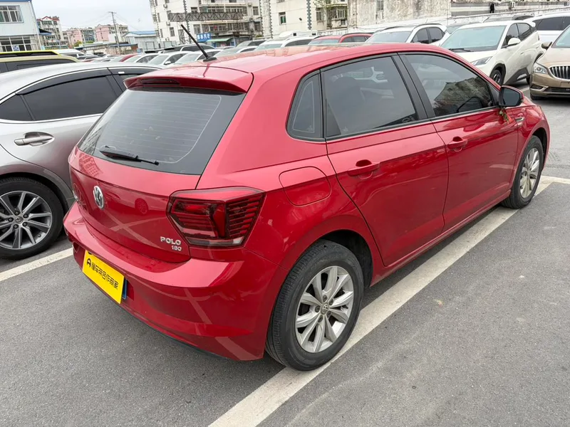 Volkswagen Polo 2019 Plus 1.5L Automatic Colorful Technology Edition interior photo 6 Volkswagen Polo 2019 Plus 1.5L Automatic Colorful Technology Edition interior photo 6