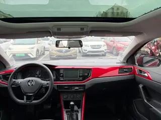 Volkswagen Polo 2019 Plus 1.5L Automatic Colorful Technology Edition interior photo 9 Volkswagen Polo 2019 Plus 1.5L Automatic Colorful Technology Edition interior photo 9