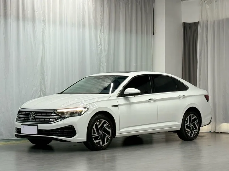 Volkswagen Sagitar 2023 300TSI DSG Premium Edition exterior photo 1 Volkswagen Sagitar 2023 300TSI DSG Premium Edition exterior photo 1
