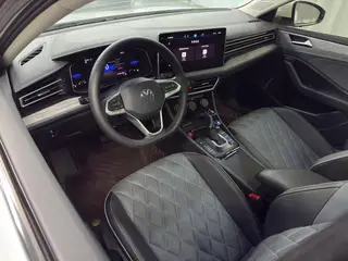 Volkswagen Sagitar 2023 300TSI DSG Premium Edition interior photo 10 Volkswagen Sagitar 2023 300TSI DSG Premium Edition interior photo 10