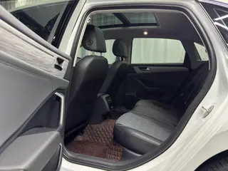 Volkswagen Sagitar 2023 300TSI DSG Premium Edition interior photo 11 Volkswagen Sagitar 2023 300TSI DSG Premium Edition interior photo 11