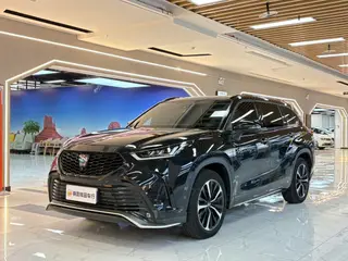 Toyota Crown Kluger 2023 Motor doble híbrido eléctrico inteligente 2.5L E-CVT 4WD Premium Edition
